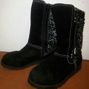 Mukluks boots sz 7